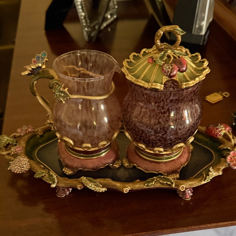 Jay Strongwater Gold and Brown Accent Vases